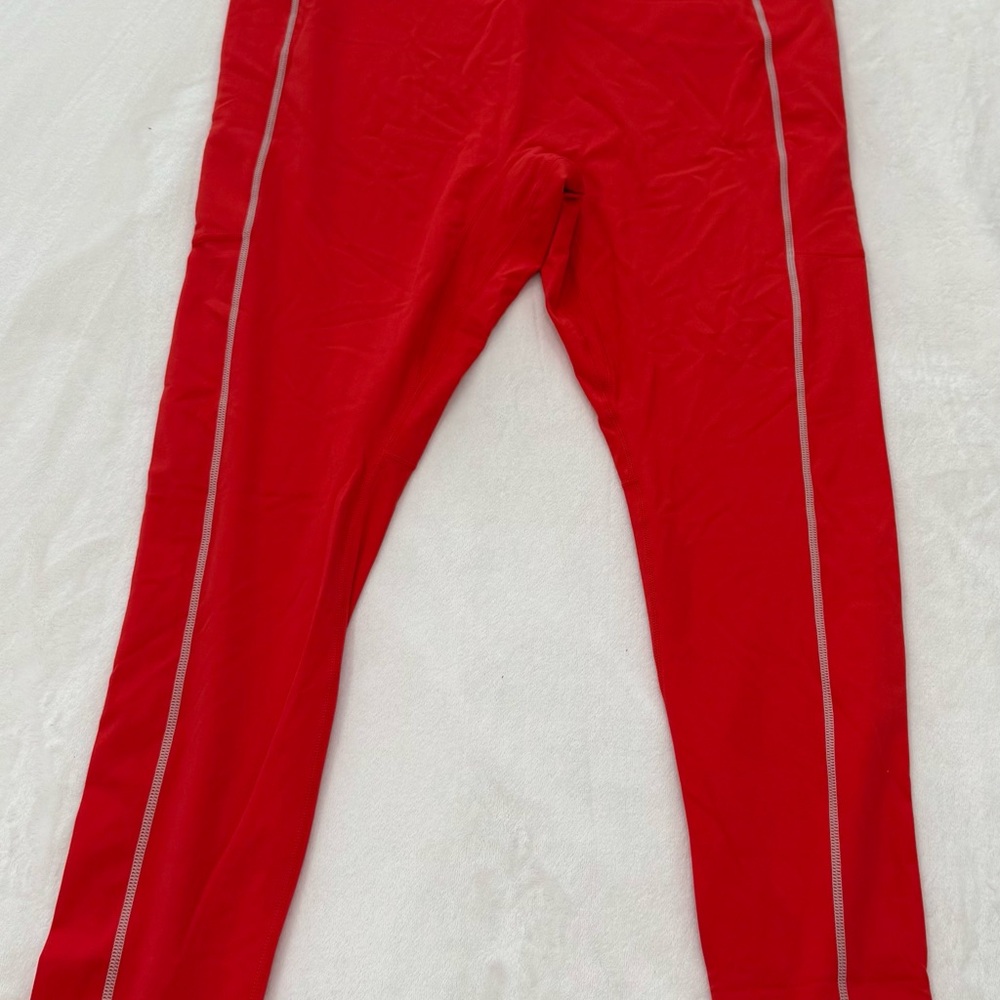 Fabletics Plus Size Trinity High-Waisted Motion365 Leggings Elect. Cherry, tags